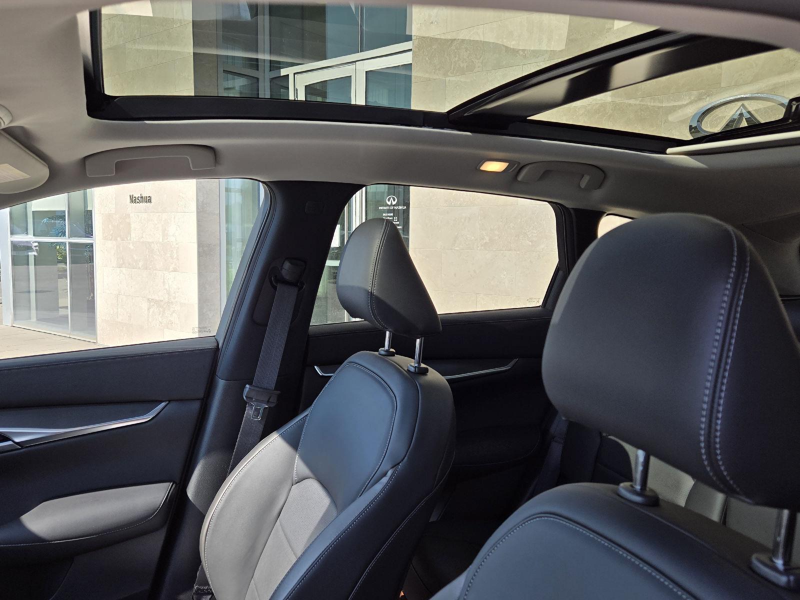 2025 Infiniti QX50 Luxe AWD photo 6