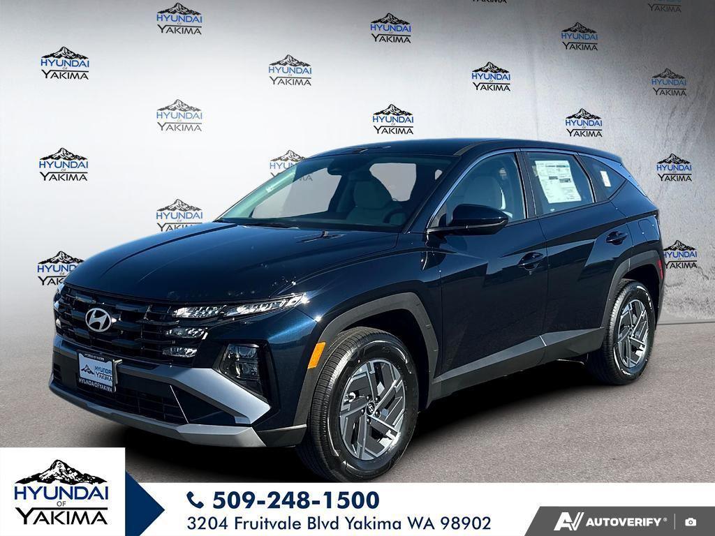 2026 Hyundai Tucson Blue SE's photo