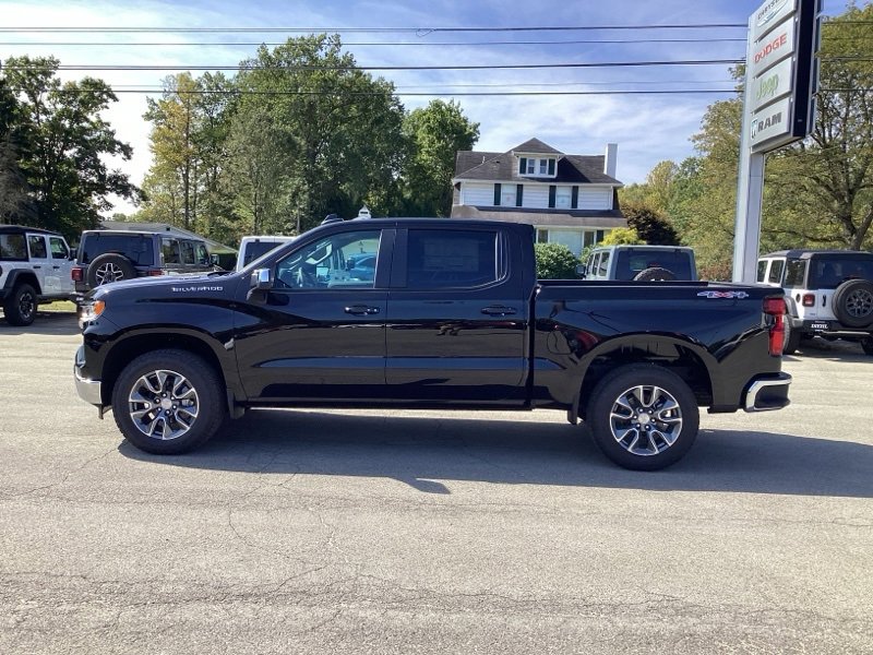 2026 Chevrolet Silverado 1500 LT photo 4