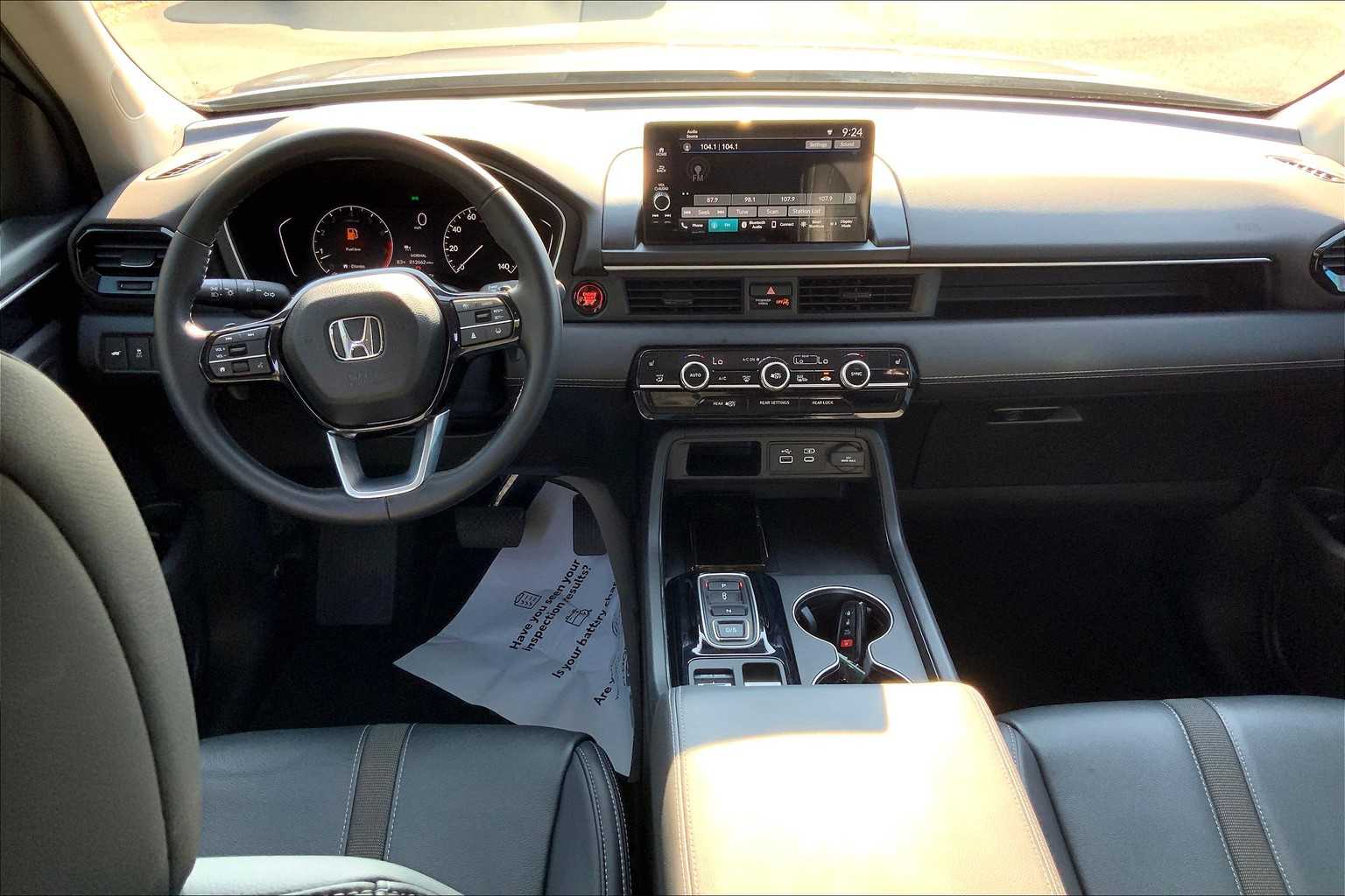 2025 Honda Pilot EX-L photo 10