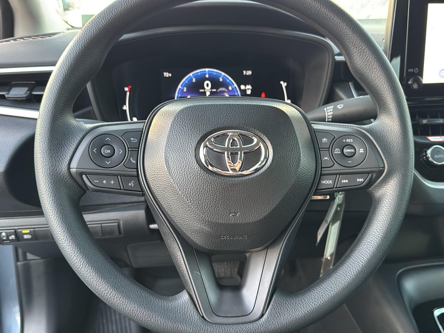 2026 Toyota Corolla LE photo 17