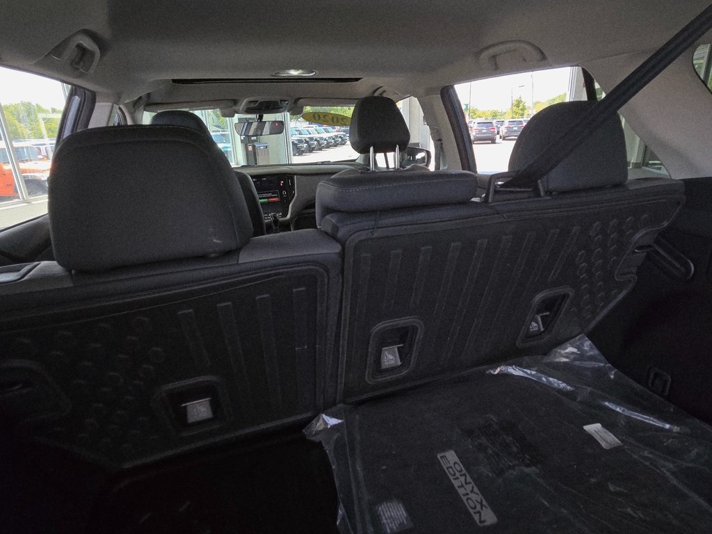 2022 Subaru Outback Onyx Edition XT photo 11