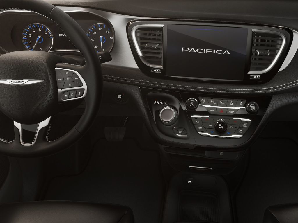 2026 Chrysler Pacifica photo 24
