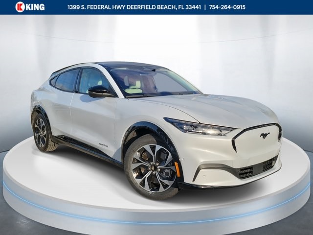 2022 Ford Mustang Mach-E Premium RWD's photo