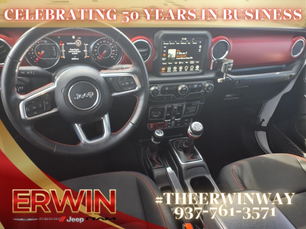 2021 Jeep Gladiator Rubicon photo 2