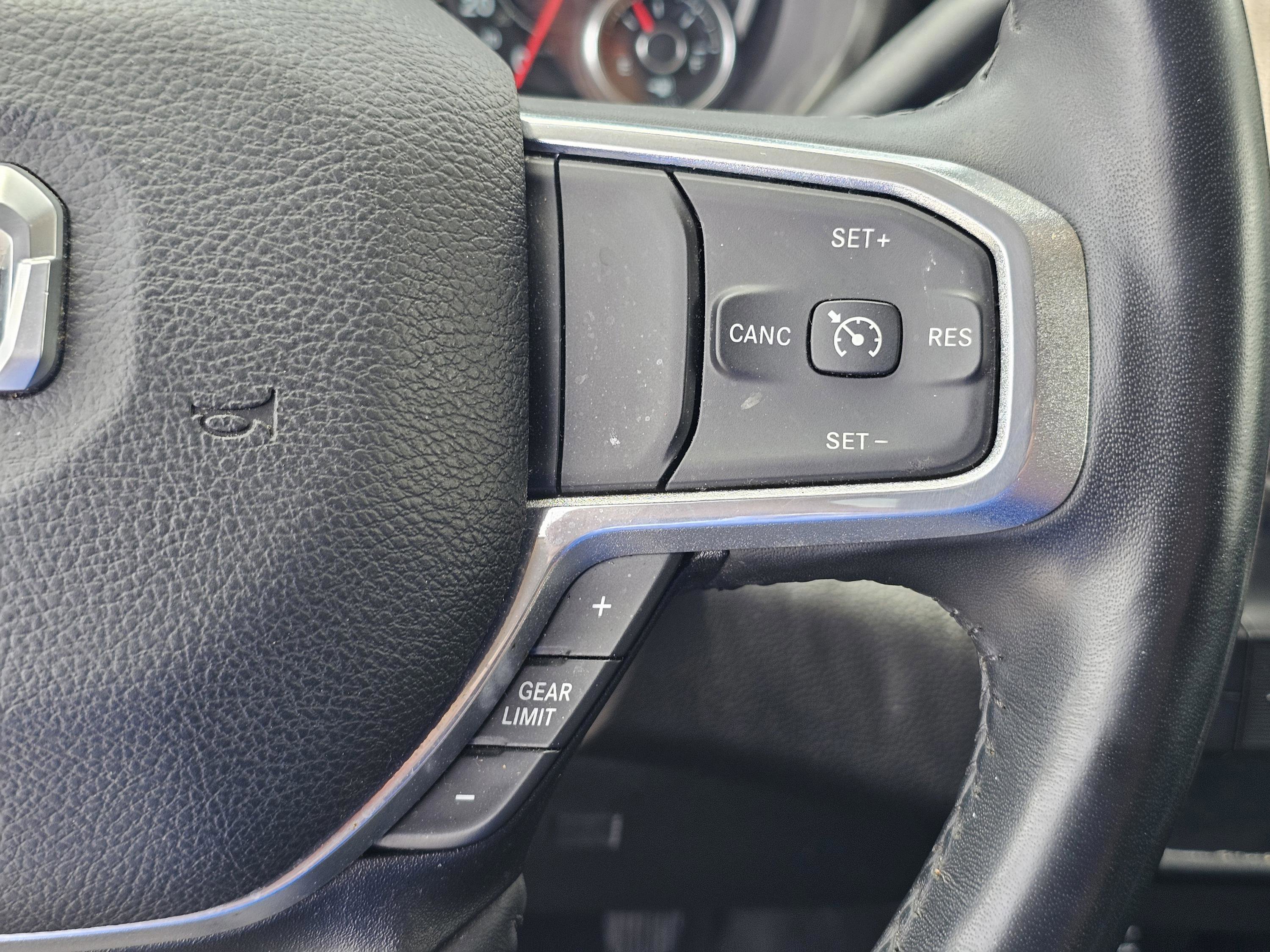 2024 Ram 2500 Laramie photo 20
