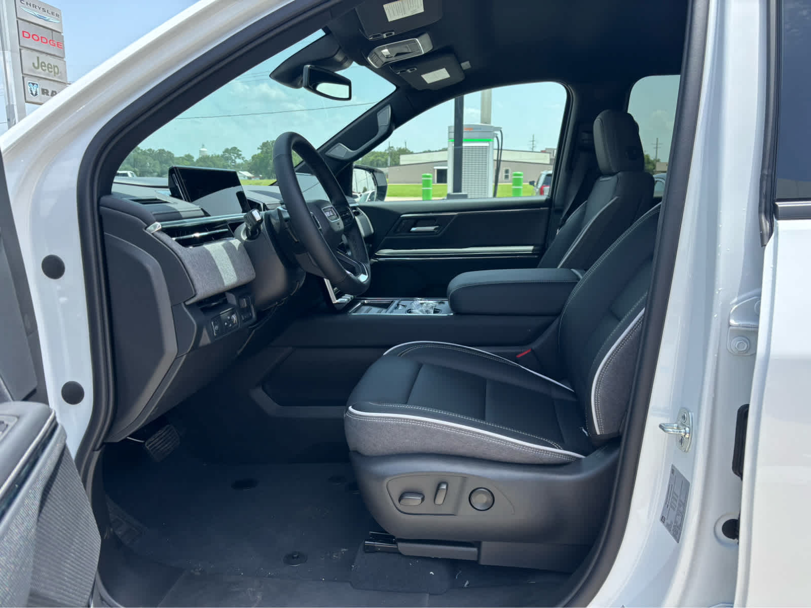 2026 Gmc Sierra Elevation photo 7