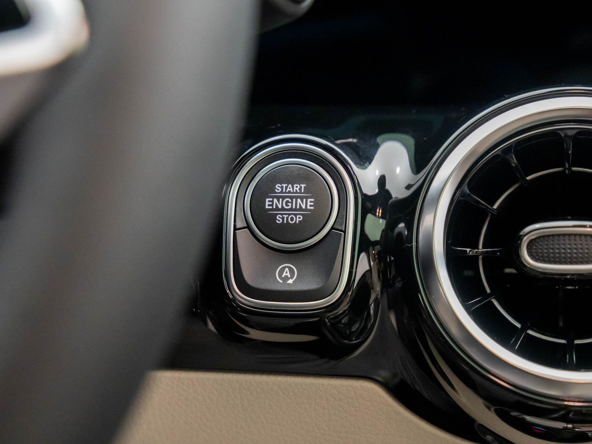 2026 Mercedes Benz GLA 250 4MATIC photo 18