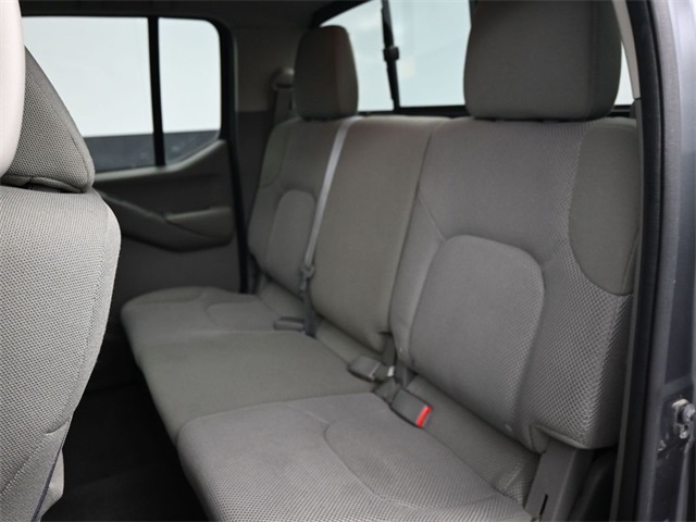 2019 Nissan Frontier Crew Cab SV photo 7