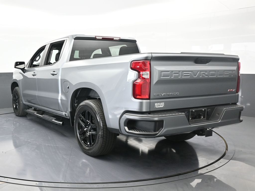 2023 Chevrolet Silverado 1500 RST photo 4