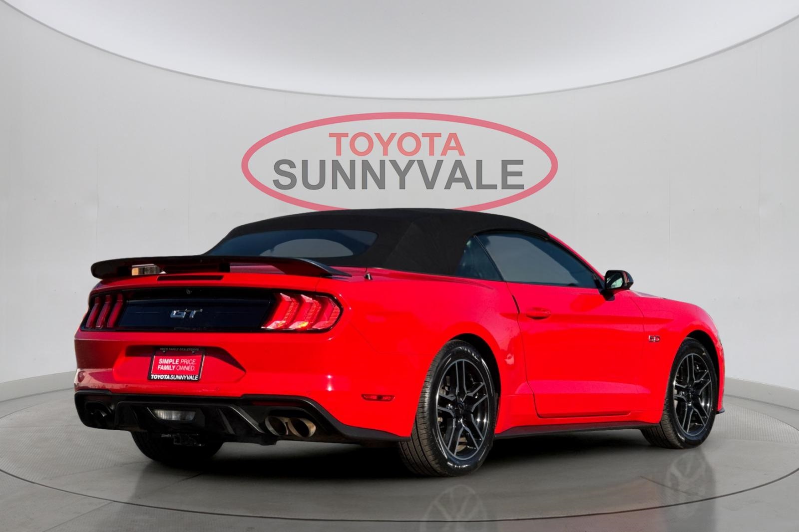 2020 Ford Mustang GT Premium photo 2