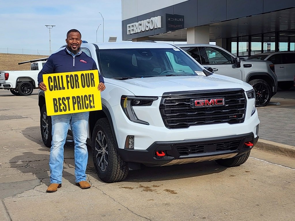 2026 GMC Acadia AT4's photo