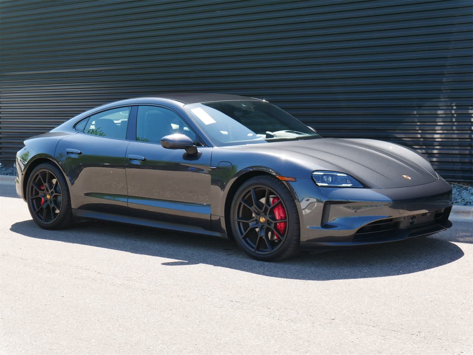 2025 Porsche Taycan 4S photo 24