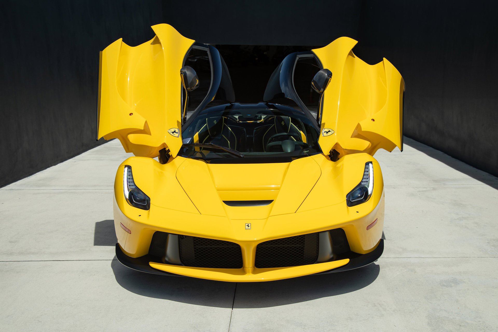 Certified Used 2014 Yellow Ferrari  image 18