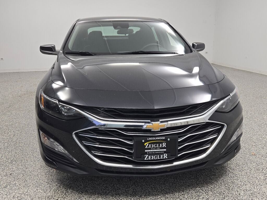 2023 Chevrolet Malibu 1LT photo 4