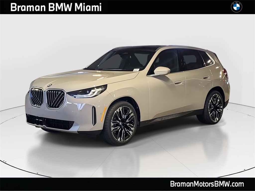 2026 BMW X3 30's photo