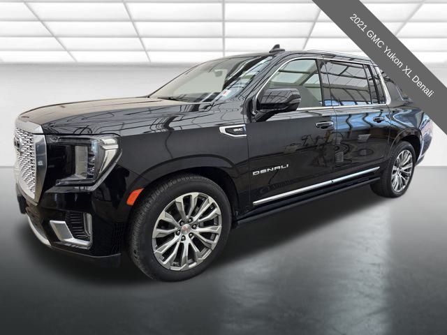 2021 GMC Yukon XL Denali's photo