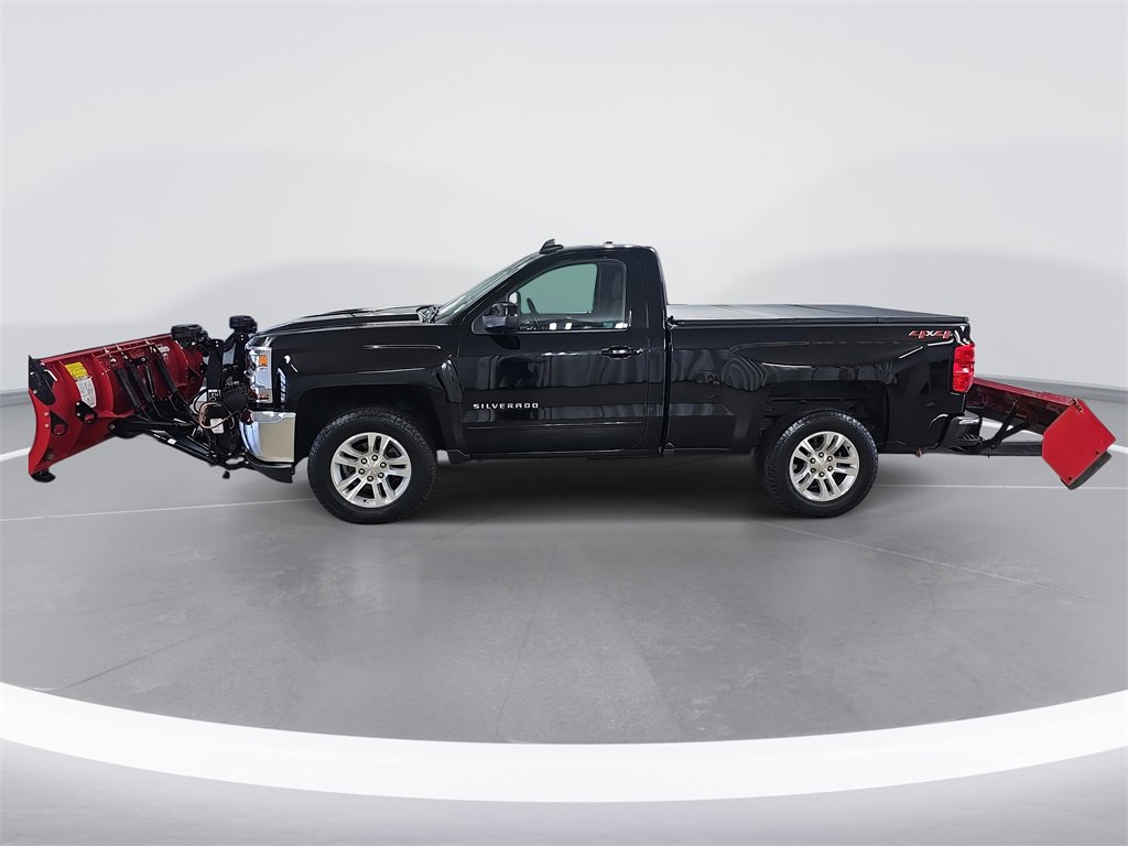 2018 Chevrolet Silverado 1500 LT photo 4