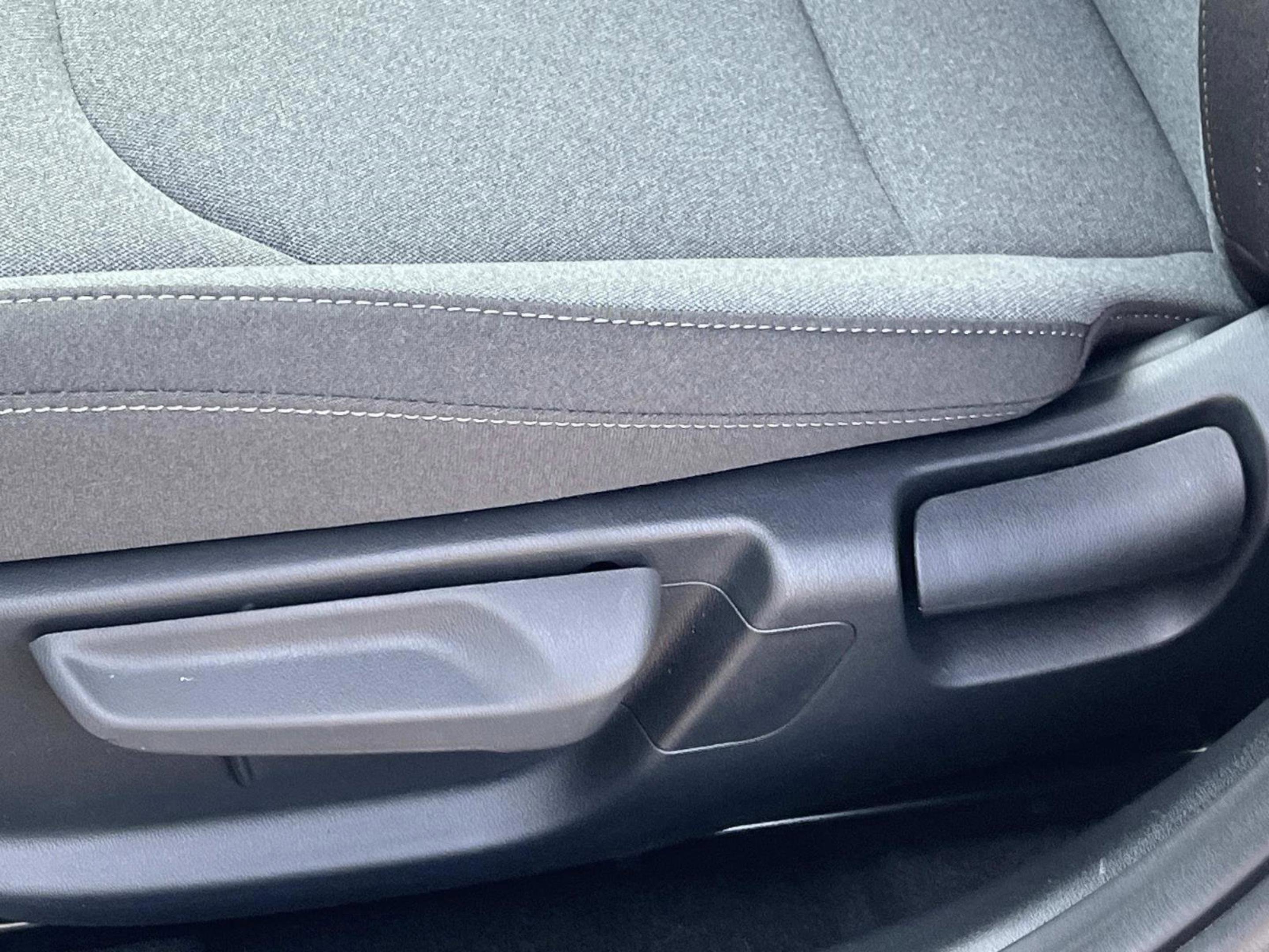 2025 Kia K4 LXS photo 20