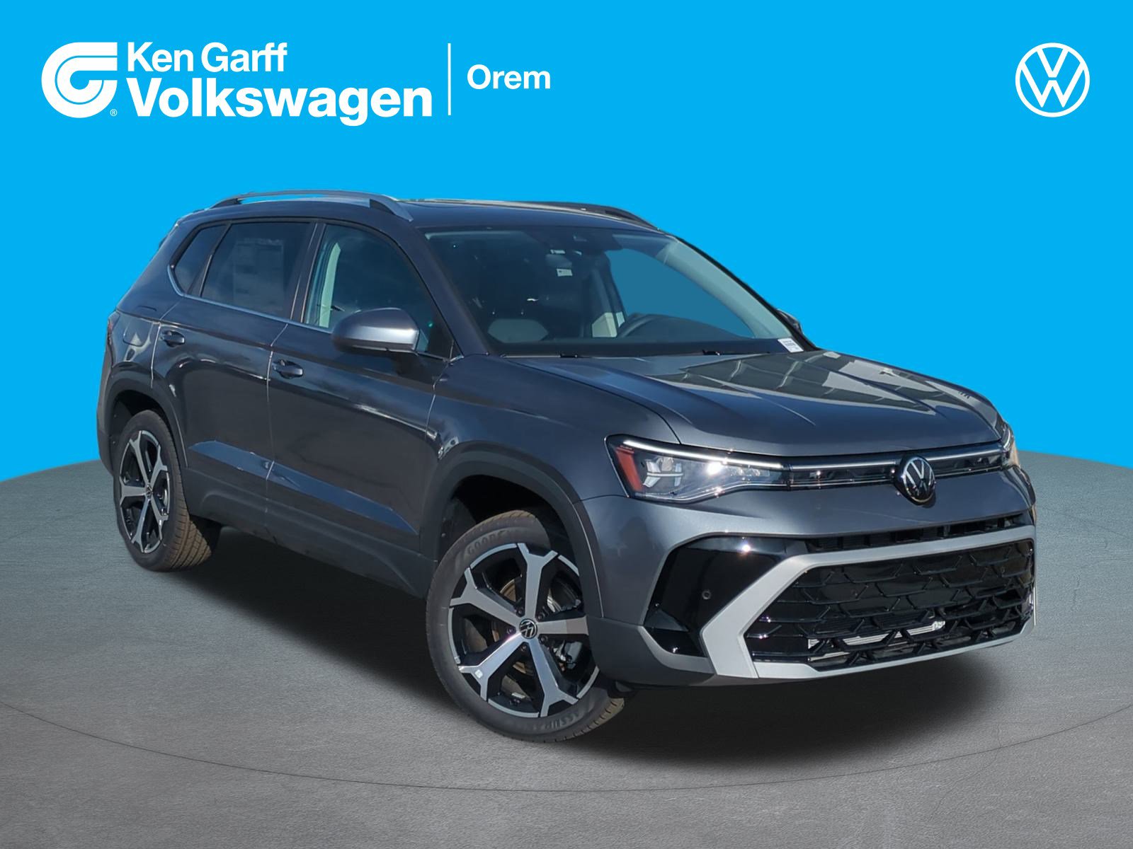 2025 Volkswagen Taos SEL's photo