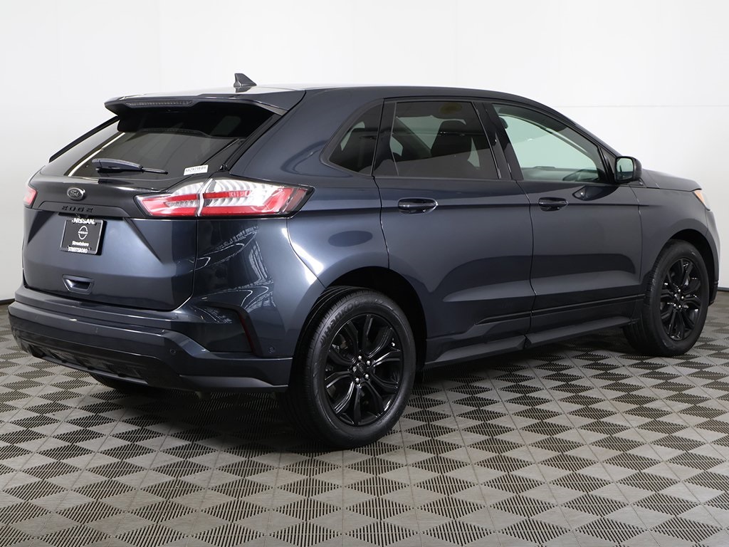 2022 Ford Edge SE photo 7