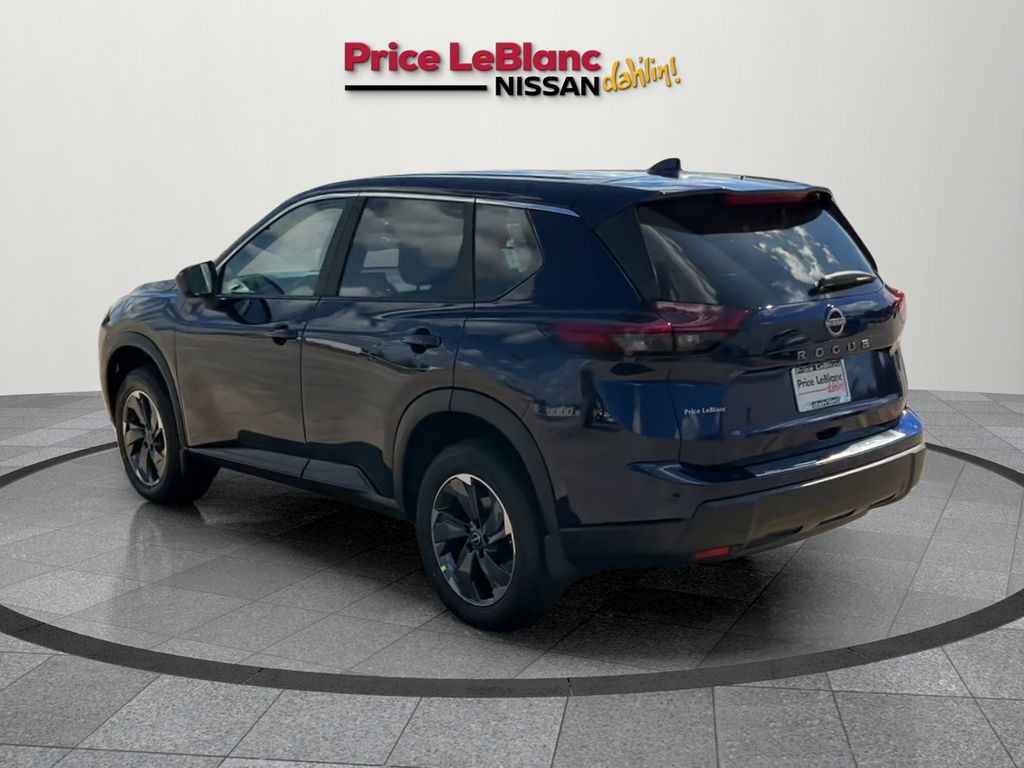 2026 Nissan Rogue SV photo 4