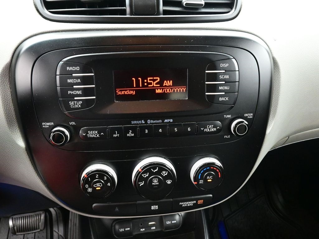 2016 Kia Soul Base photo 14