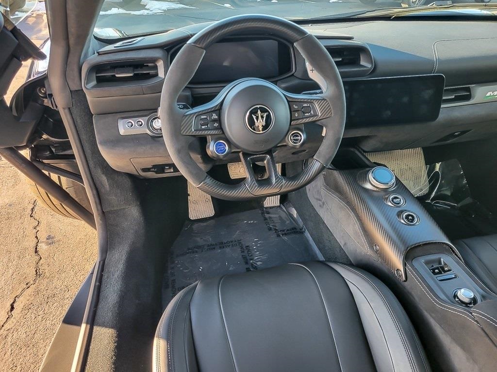 2024 MASERATI MC20 - Image 12