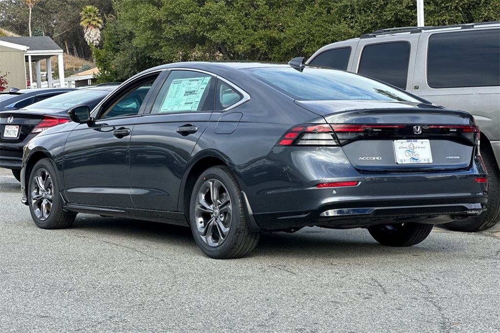 2025 Honda Accord Hybrid EX-L photo 5