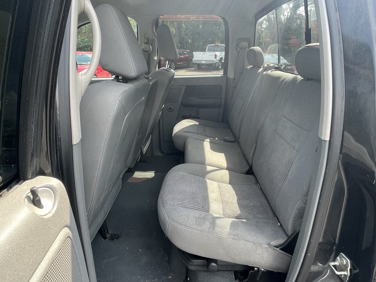 2008 Dodge Ram SLT photo 4