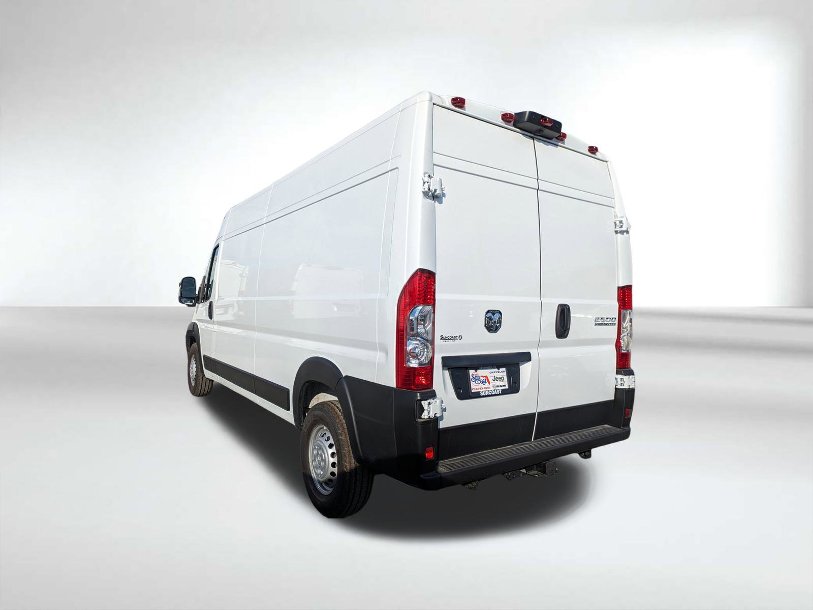 2026 Ram ProMaster 2500 photo 3