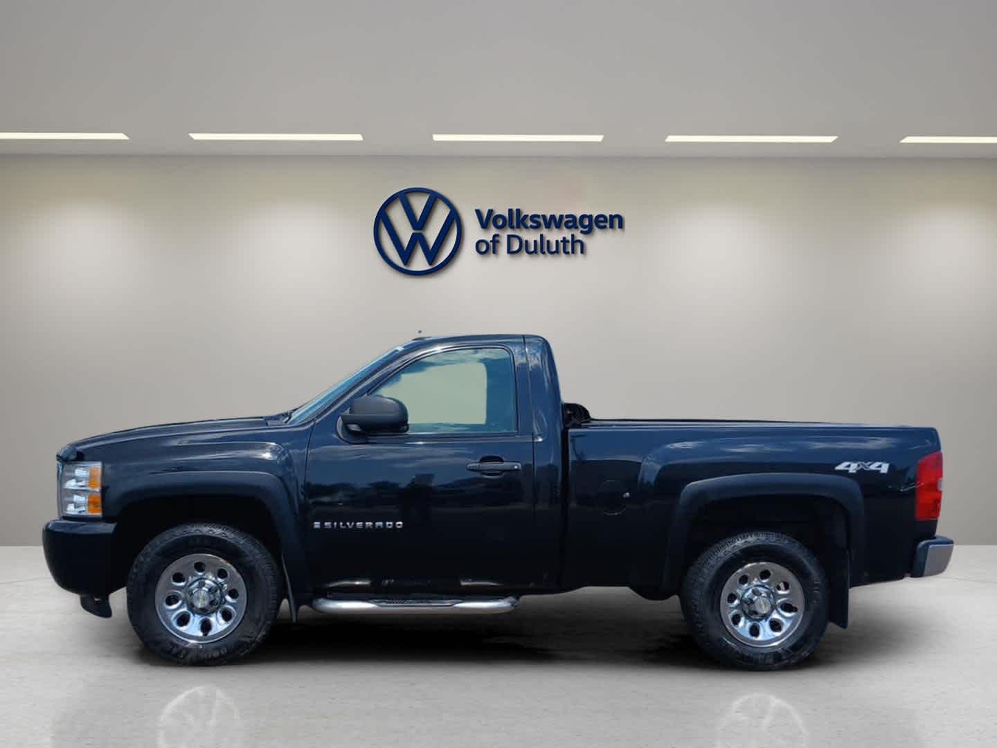 Used 2009 Chevrolet Silverado 1500 Work Truck with VIN 1GCEK14J79Z116376 for sale in Hermantown, Minnesota