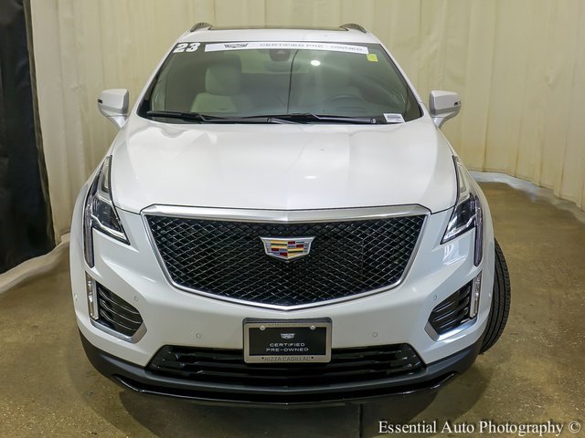 2023 Cadillac XT5 Sport photo 2