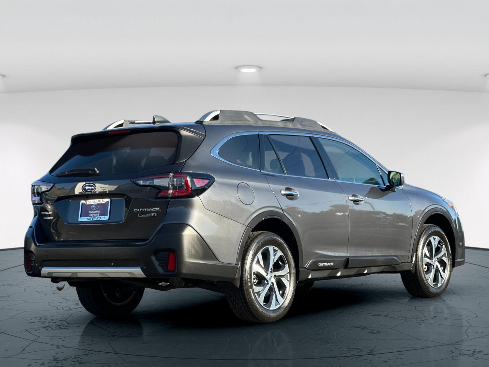 2020 Subaru Outback Touring photo 6