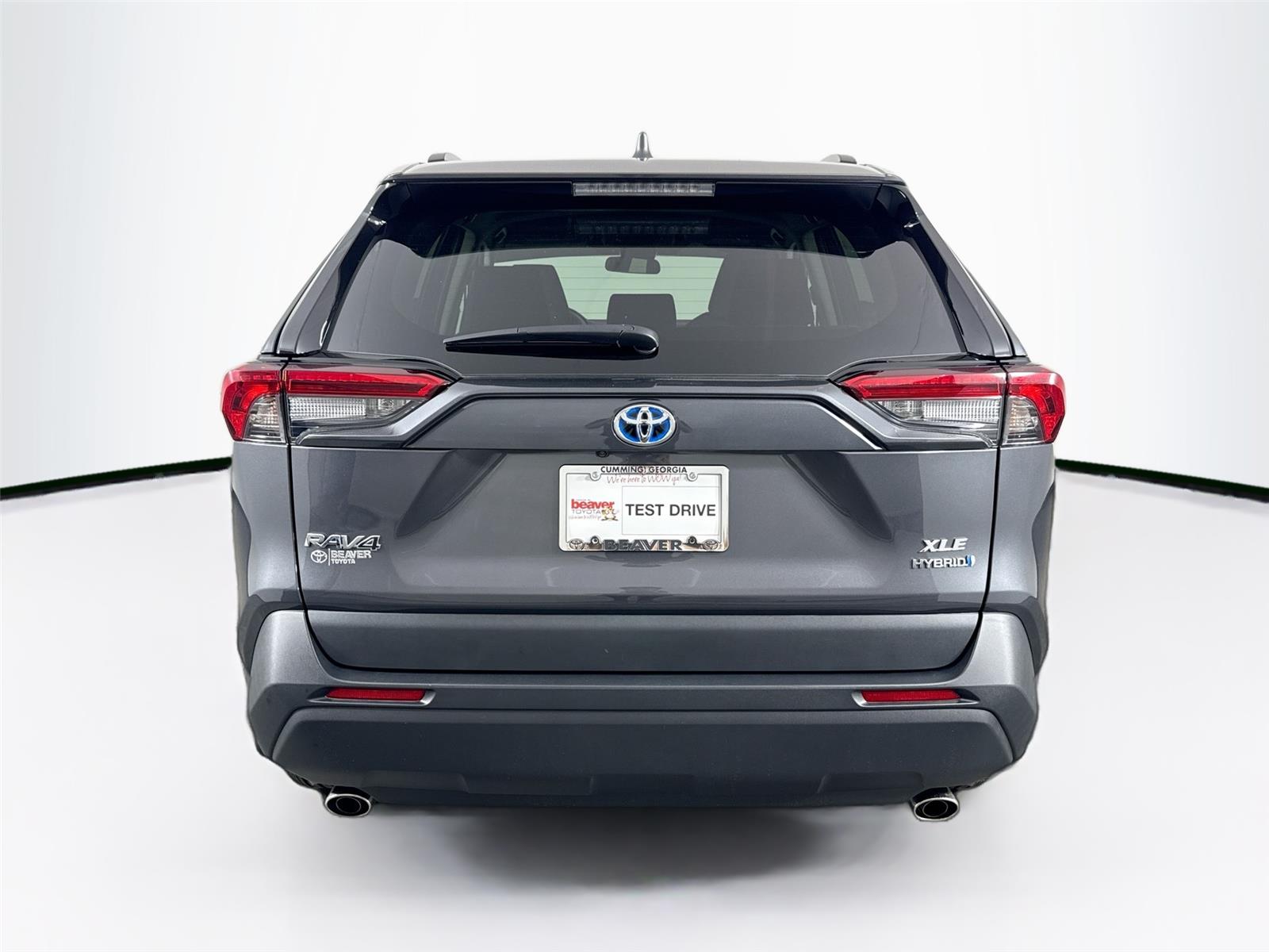 2024 Toyota RAV4 Hybrid XLE photo 6