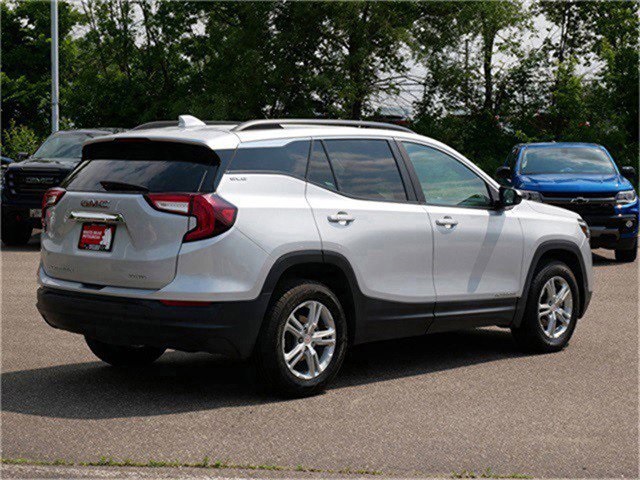 2022 Gmc Terrain SLE photo 5