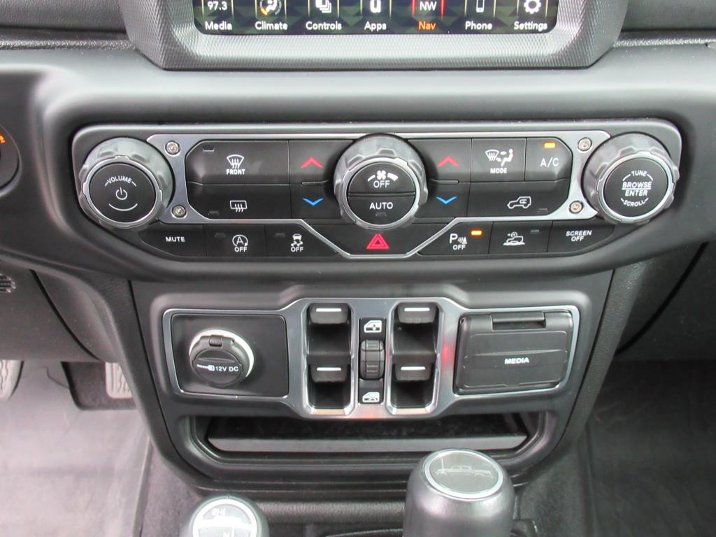 2021 Jeep Gladiator Overland photo 26