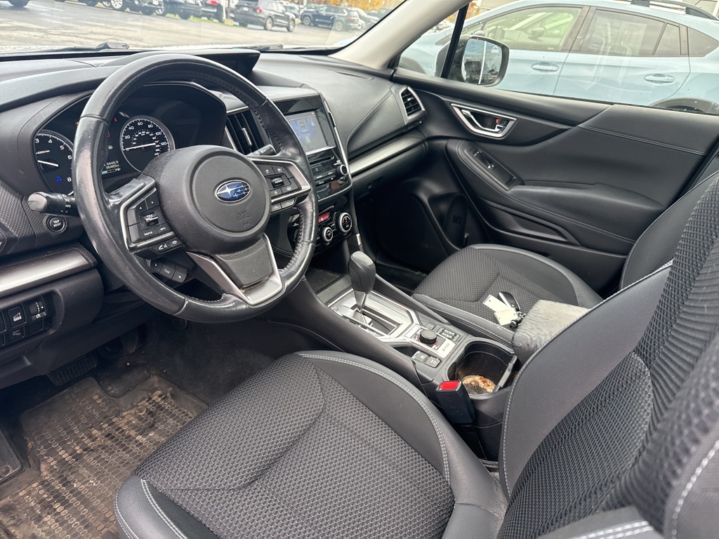 2020 Subaru Forester Premium photo 2