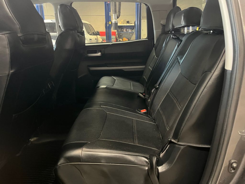 2021 Toyota Tundra SR5 CrewMax photo 16
