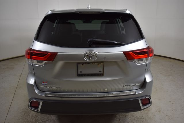 2018 Toyota Highlander Limited Platinum photo 3