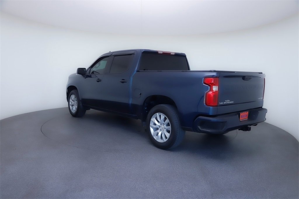 2022 Chevrolet Silverado 1500 Custom photo 3