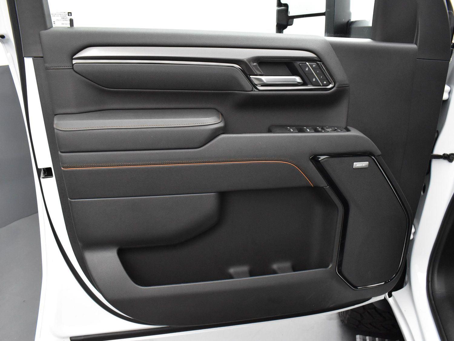 2025 Gmc Sierra HD AT4 photo 9