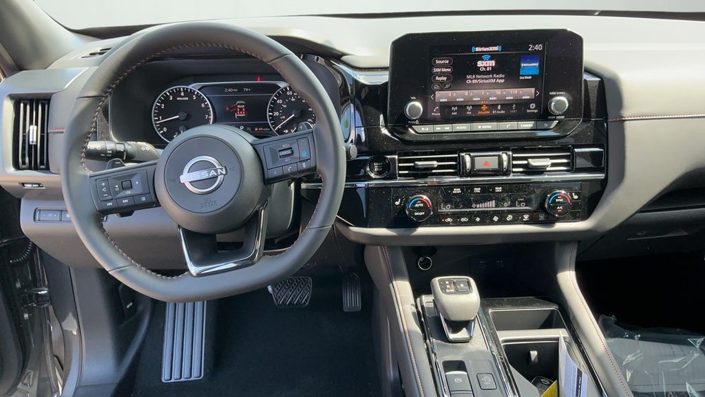 2025 Nissan Pathfinder Rock Creek photo 10