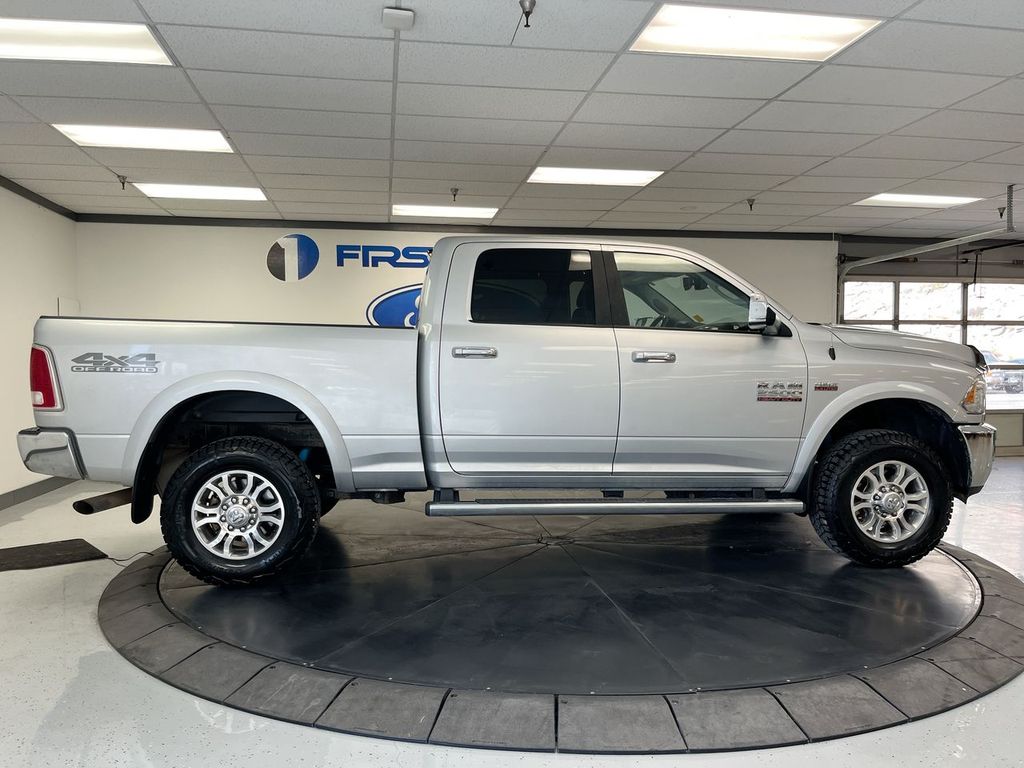 2017 Ram 2500 Laramie photo 8