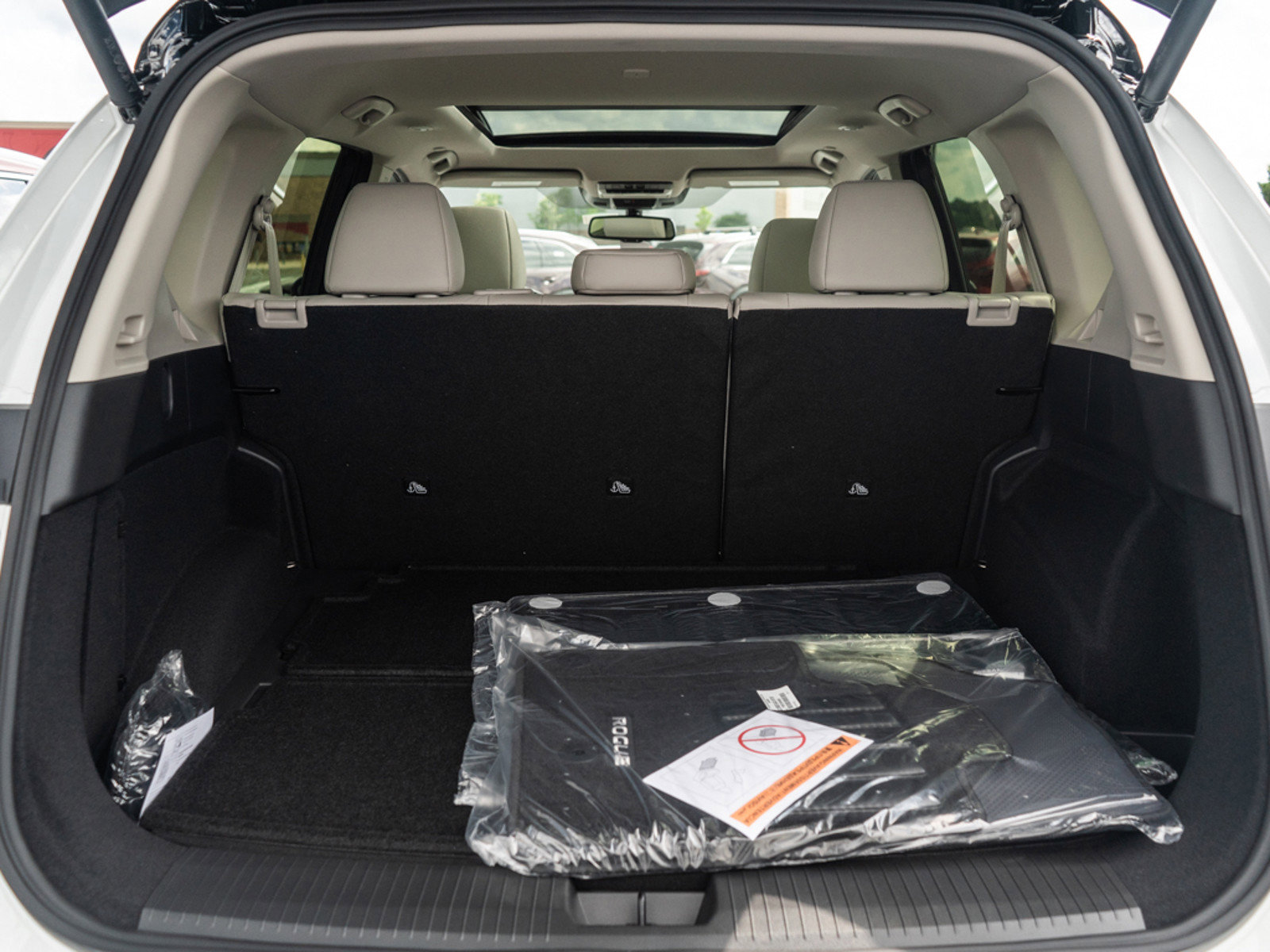 2024 Nissan Rogue SL in Burnsville NI0252N Walser Nissan Burnsville