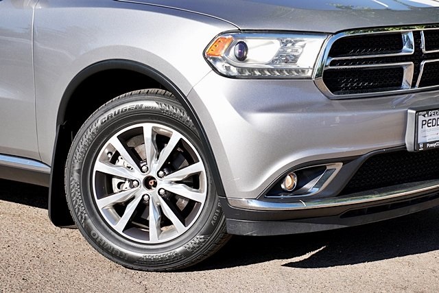 2016 Dodge Durango Limited photo 2