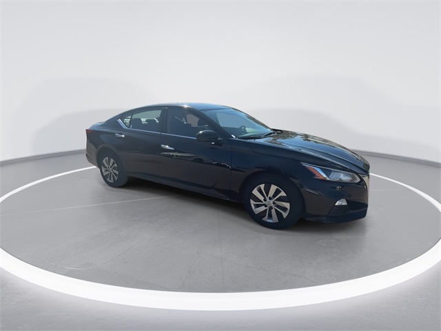 2020 Nissan Altima 2.5 S photo 2
