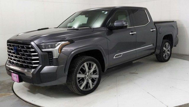 2023 Toyota Tundra Hybrid Capstone