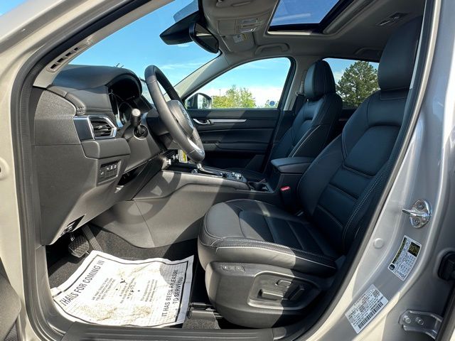 2025 Mazda CX-5 2.5 S Preferred photo 24