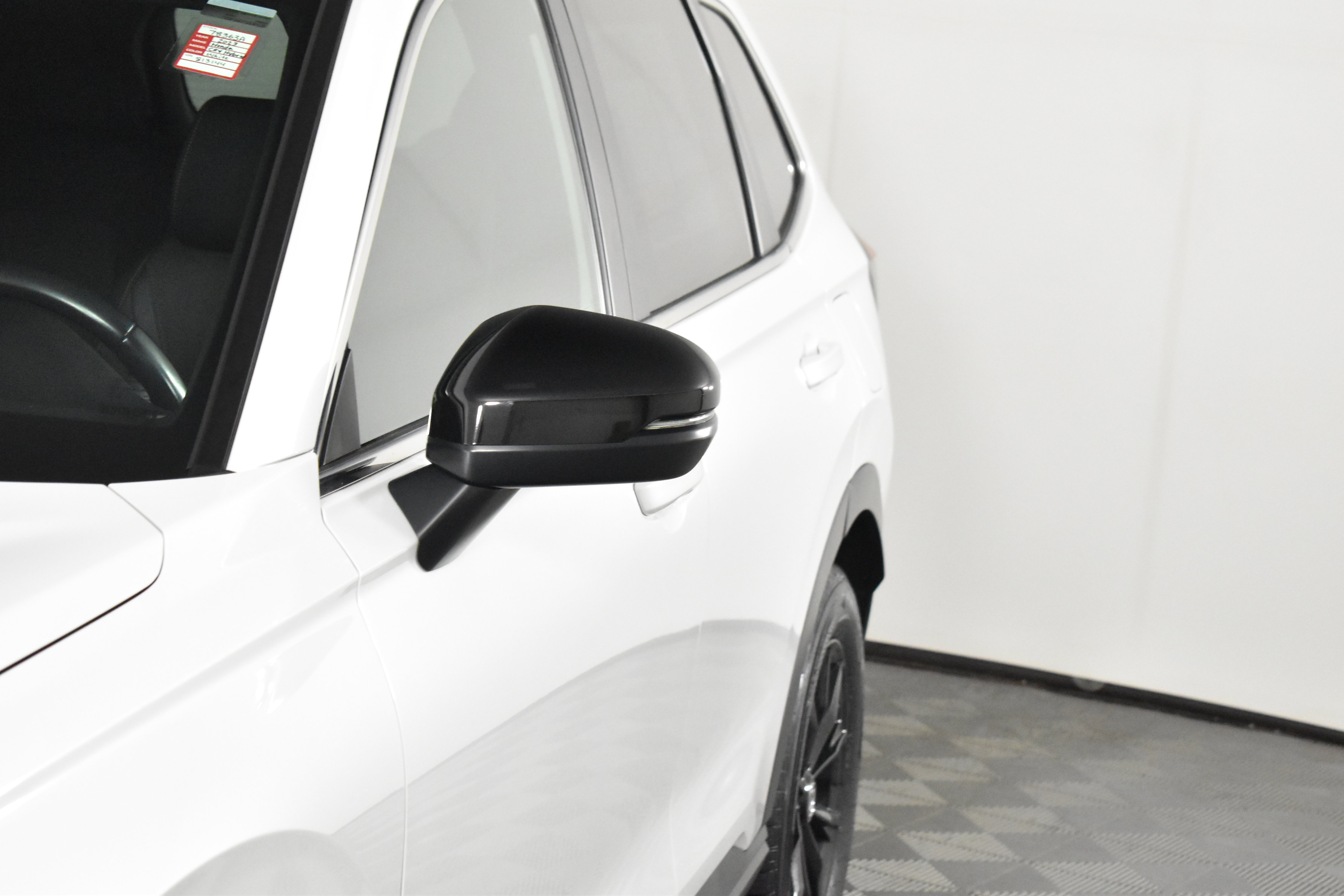 2023 Honda CR-V Hybrid Sport photo 2